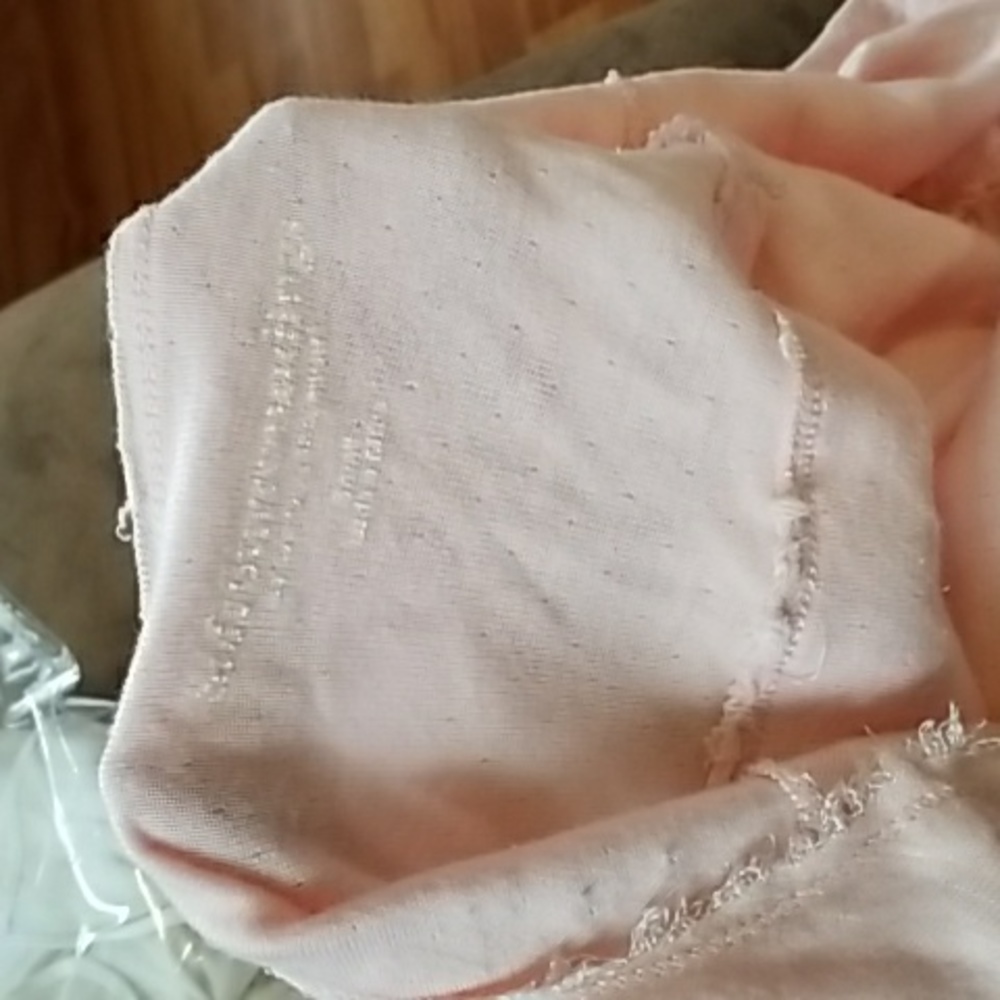 - Soft surroundings - Picture 4 of 4